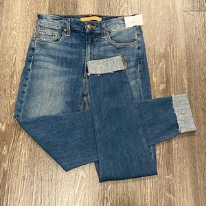 Joe’s Jeans Flawless The Charlie High Rise Skinny